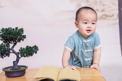 供卵助孕联系方式孕妇显怀是几个月